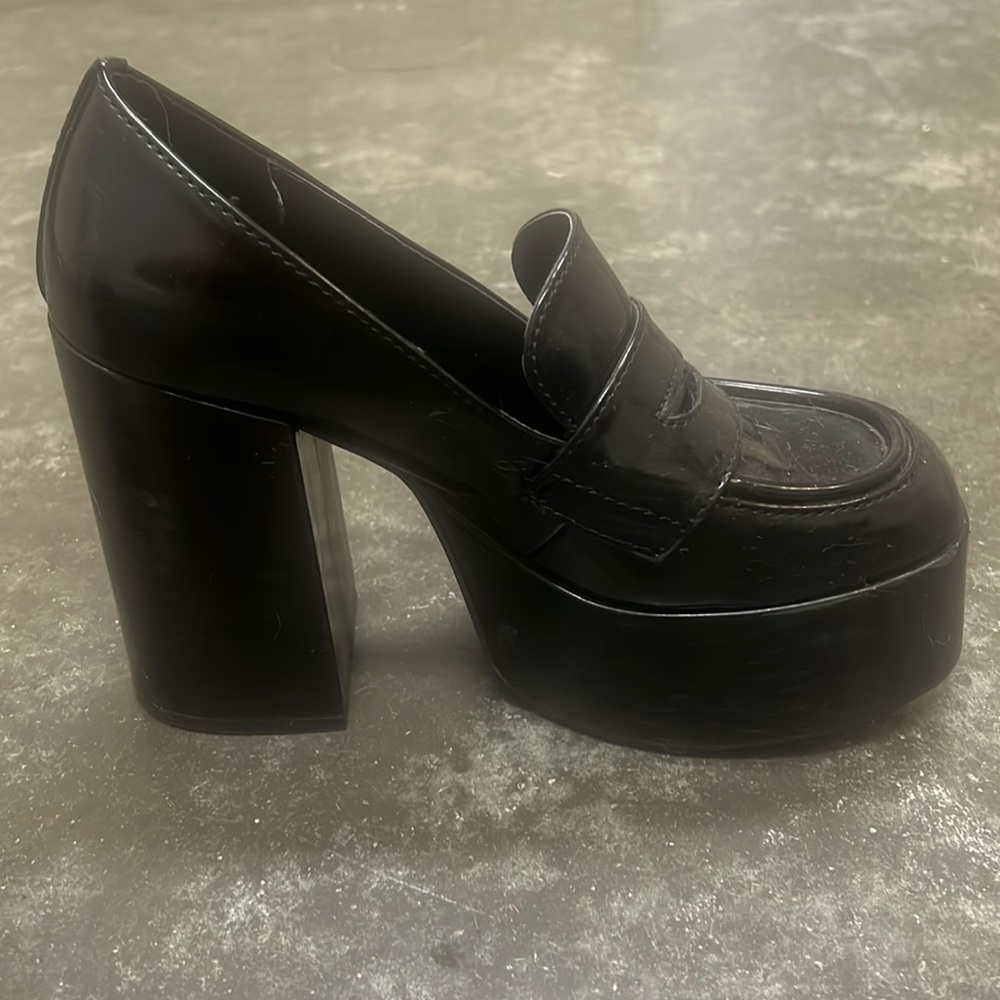 Madden Girl Black Platform Loafers - Picture 6 of 7